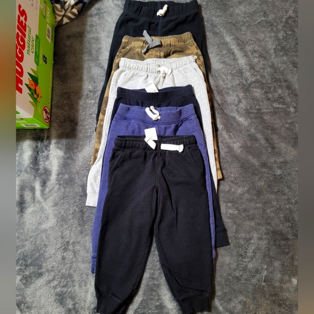 6 pair of boys pants